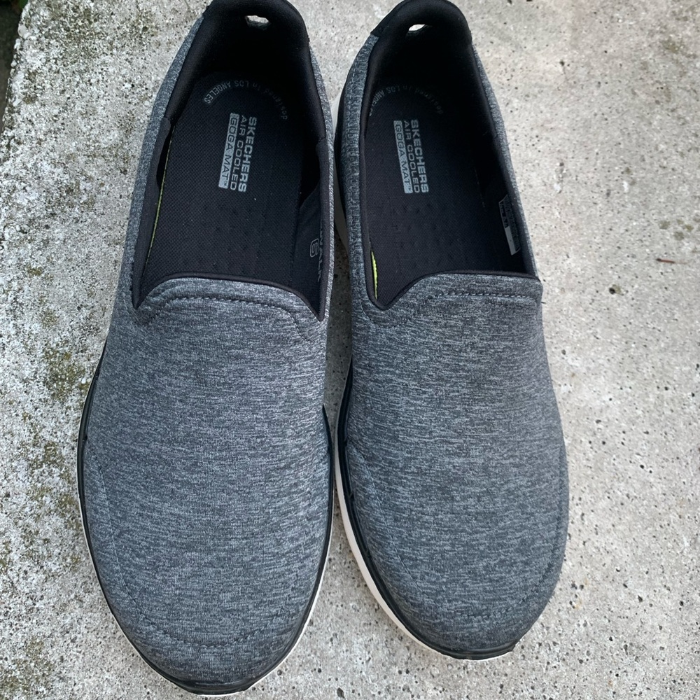 Gray tone Sketchers Go walk slip on size  11 wide width